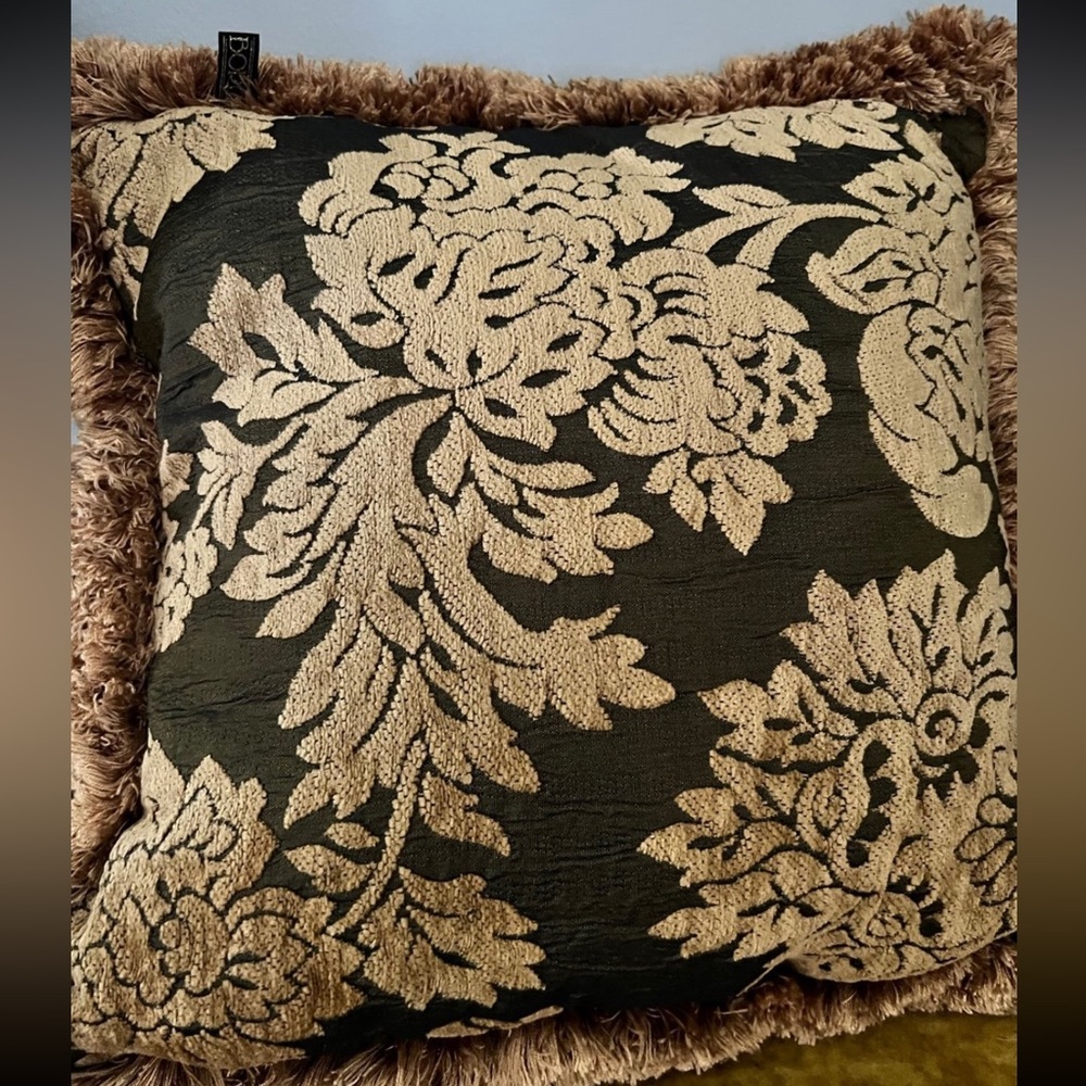Borgata Throw Pillow - Picture 7 of 9